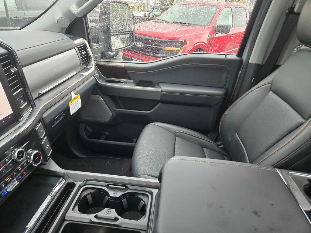 New 2026 Glacier Gray Metallic Tri-Coat Ford F-250® Lariat® image 9