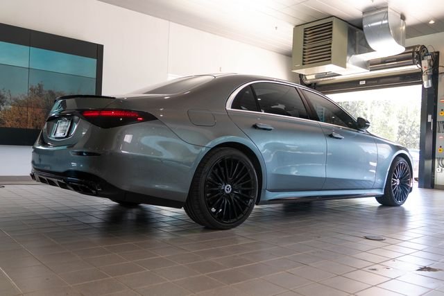 Certified Used 2022 Gray Mercedes-Benz S 580 image 8