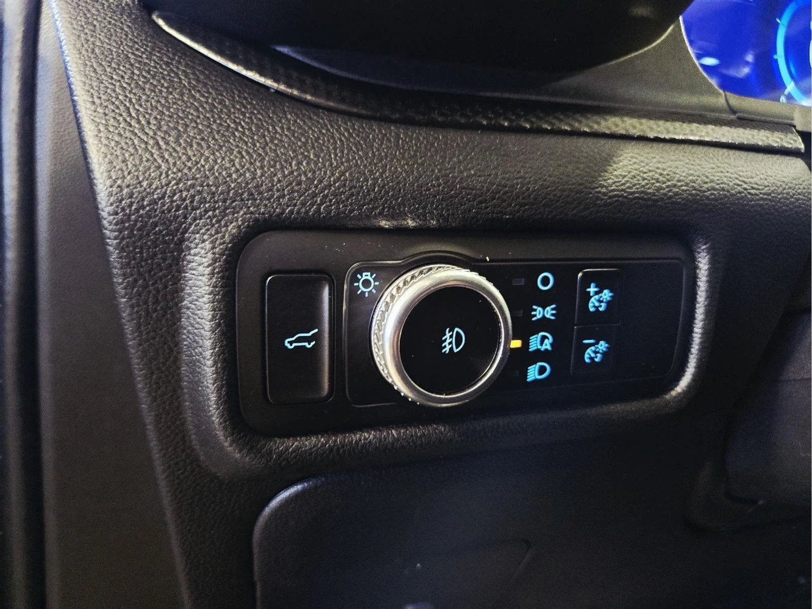 Used 2023 Agate Black Ford ST image 15