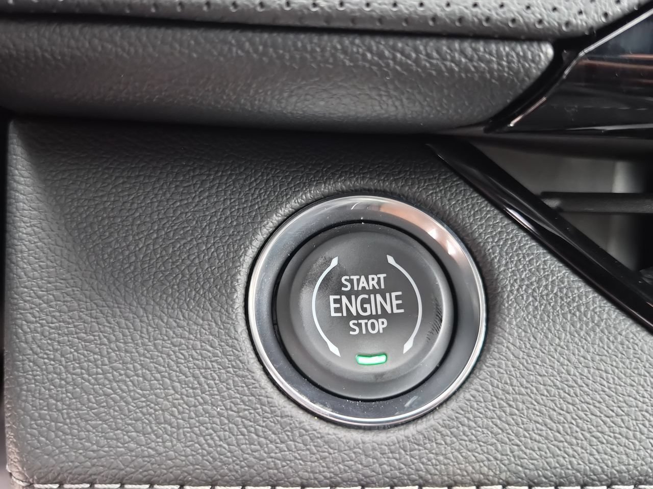 2027 Buick Enclave Preferred - Photo 17