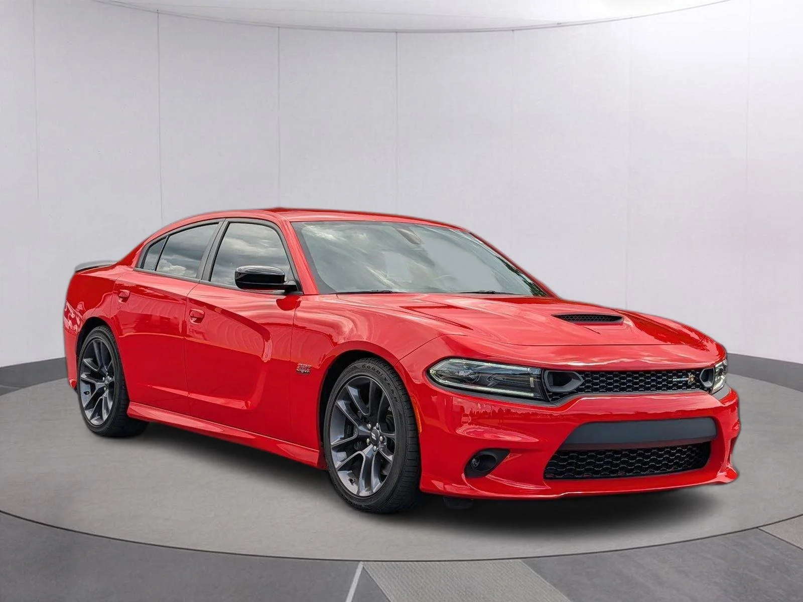 Used 2023 Go Mango Dodge Scat Pack image 7