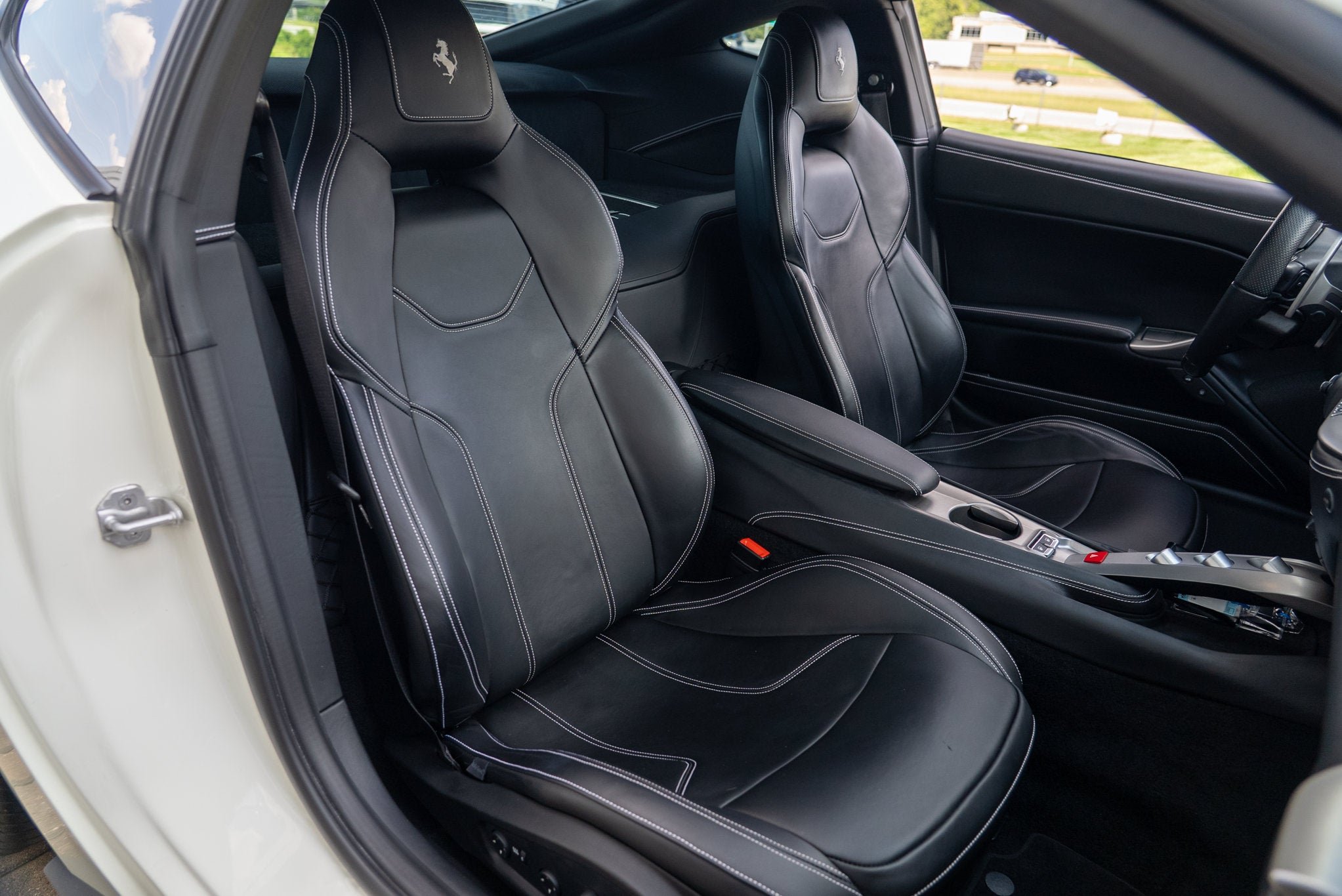 Certified Used 2017 Bianco Avus Ferrari  image 51