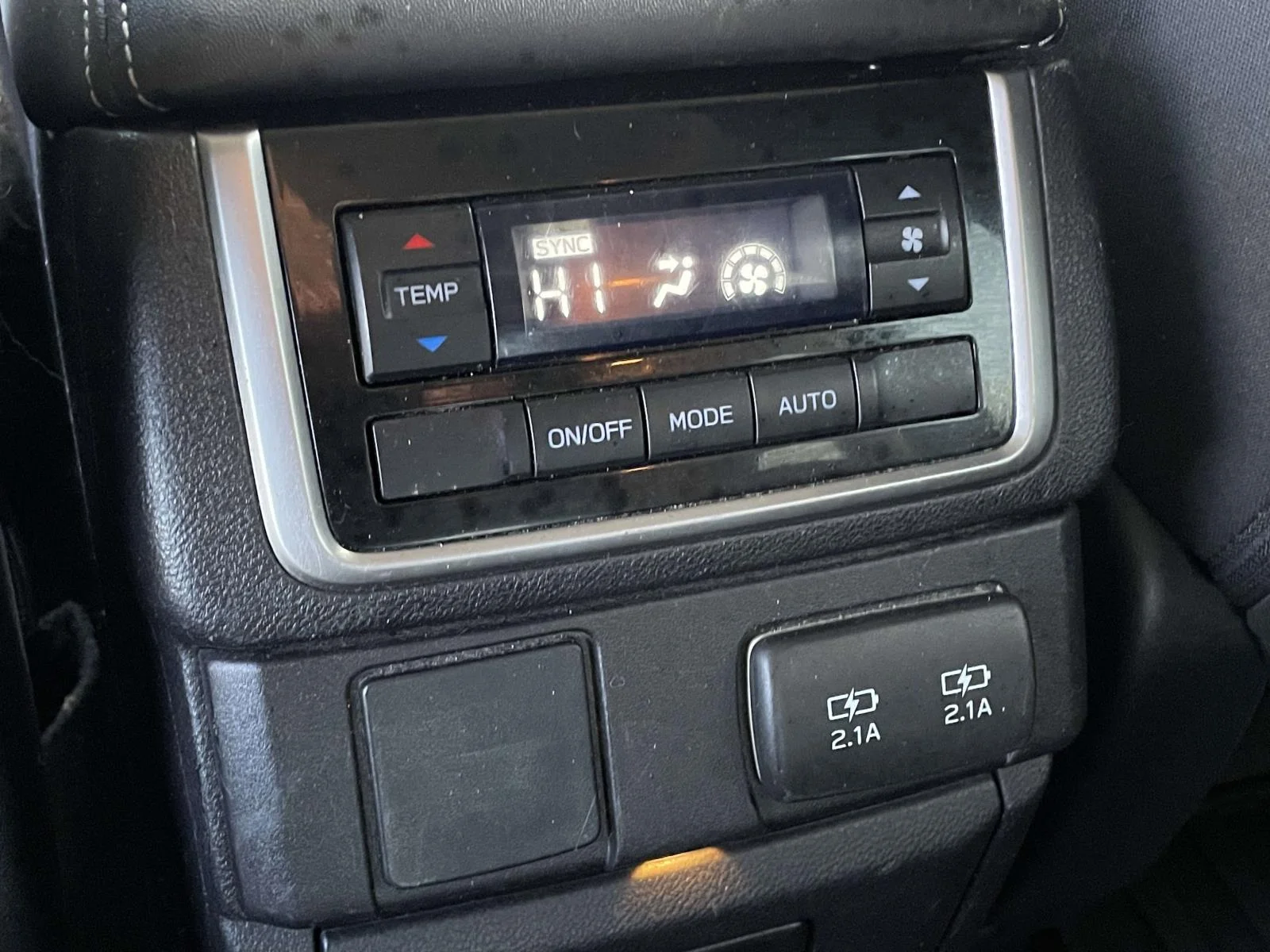 Used 2020 Magnetite Gray Metallic Subaru Premium image 4