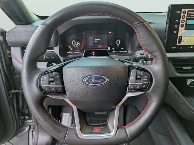 Used 2025 Gray Ford ST image 30