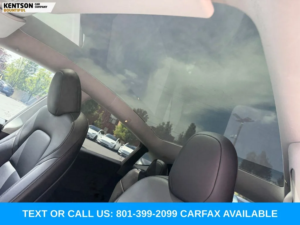 Used 2023 White Tesla Performance image 27