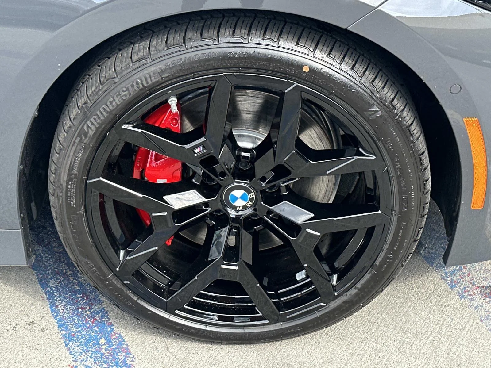 New 2026 Dravit Grey Metallic BMW 330i NA image 6