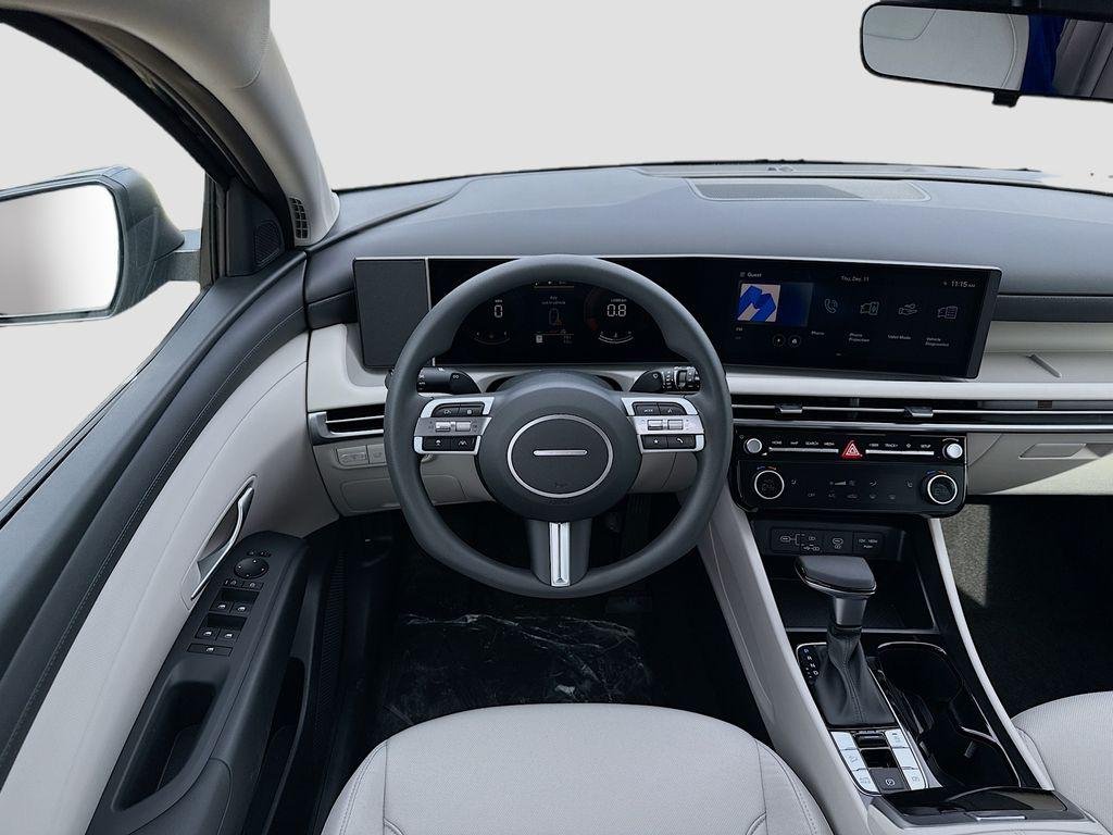 New 2026 Phantom Black Hyundai SEL FWD image 15