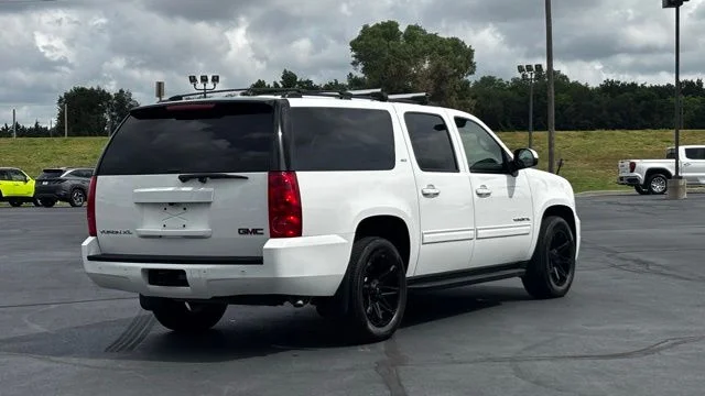 Used 2013 White GMC SLT 1500 image 7