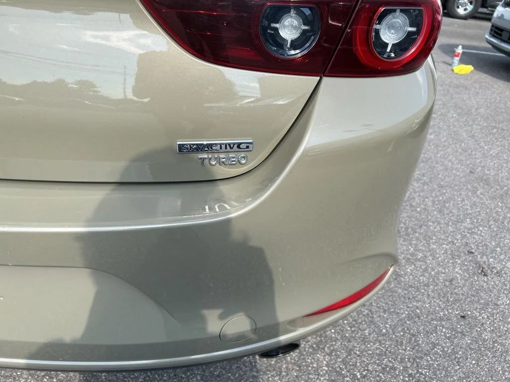 Used 2024  Mazda 2.5 Carbon Turbo image 5