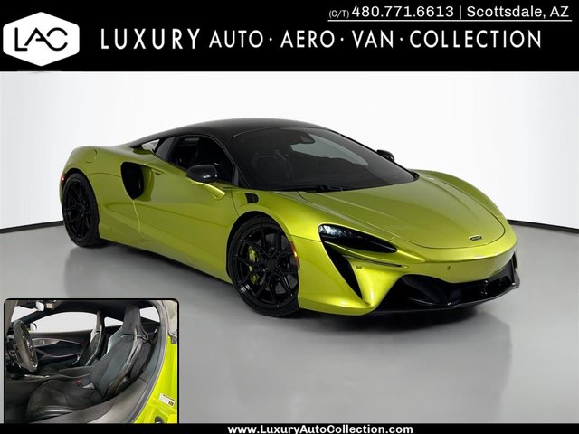 2023 McLaren Artura Performance
