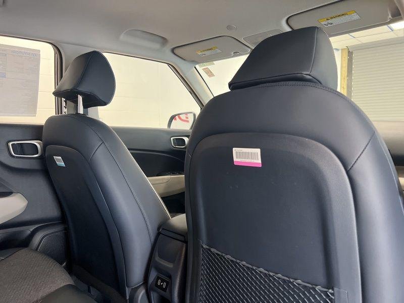 New 2026 White Hyundai SEL w/Two-Tone Roof image 10