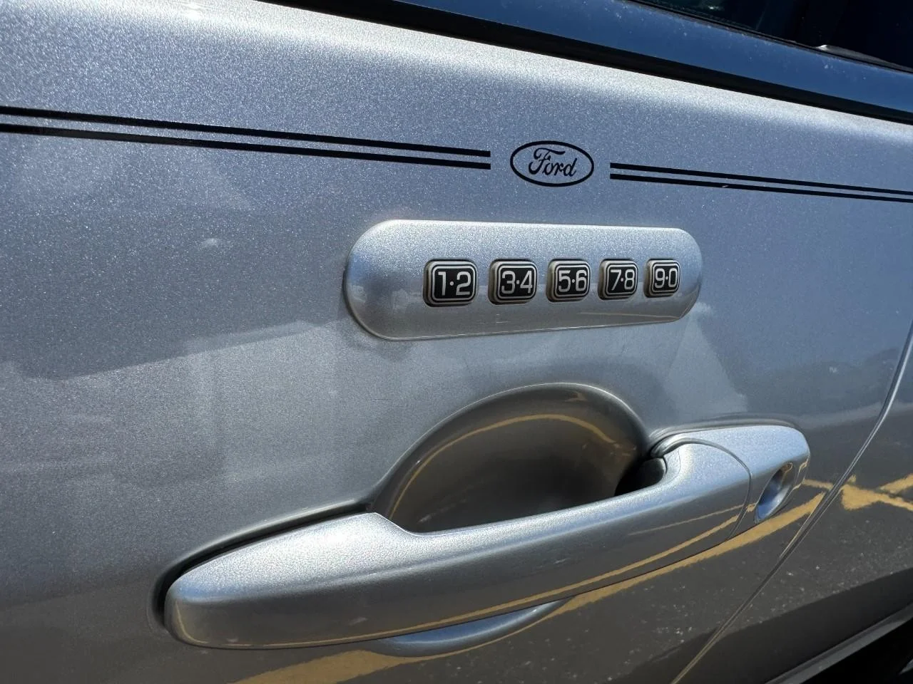 Used 2012 Ingot Silver Metallic Ford 4dr Sdn SEL FWD image 8
