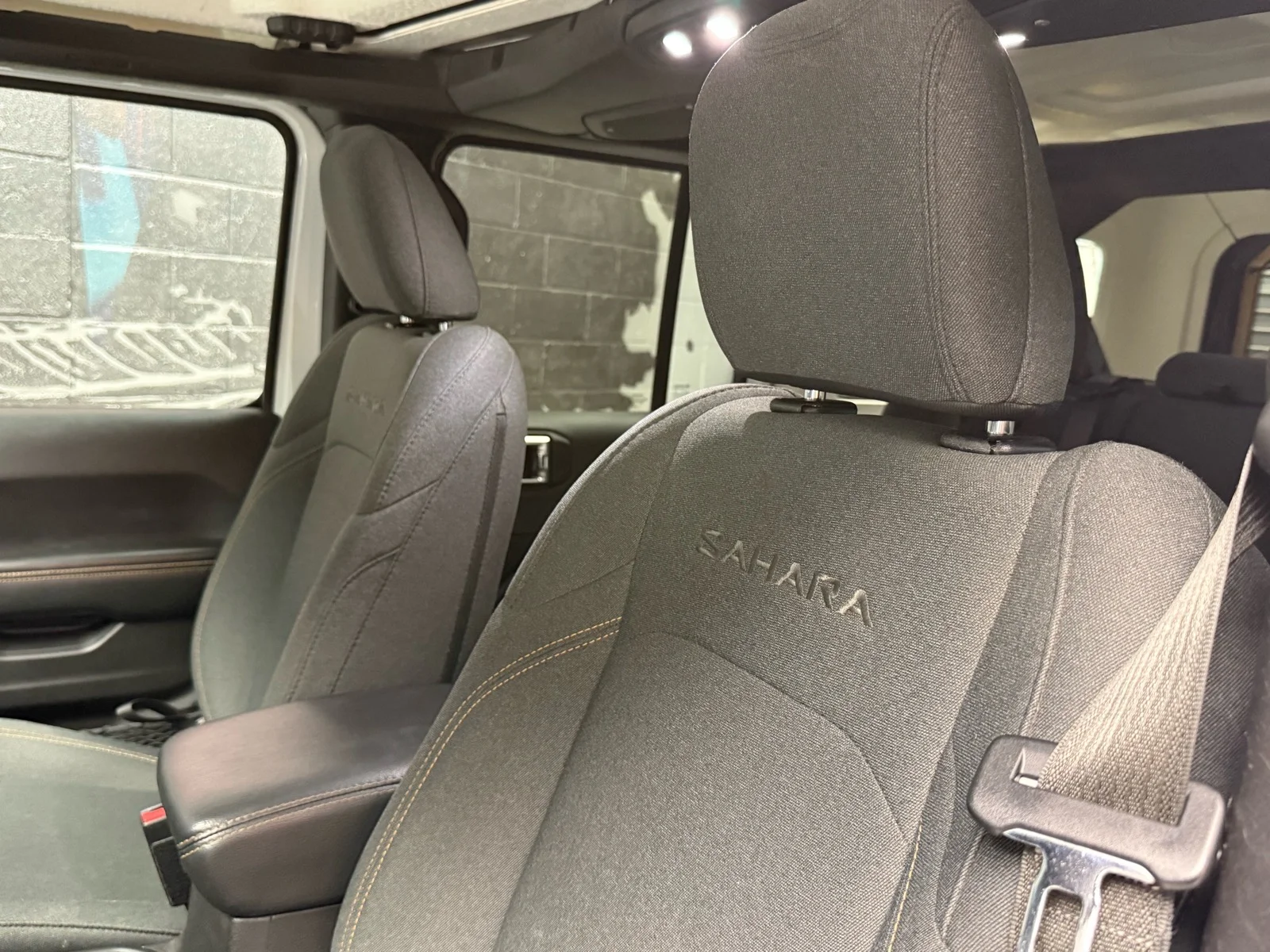 Used 2024 Bright White Clear Coat (pw7) Jeep Sahara 4xe image 10