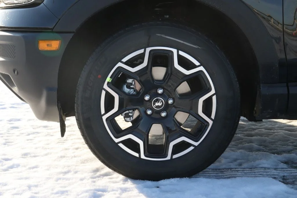 New 2025 Shadow Black Ford Outer Banks® image 49