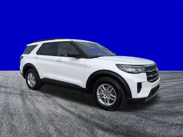 New 2027 Star White Metallic Tri-Coat Ford Active image 2