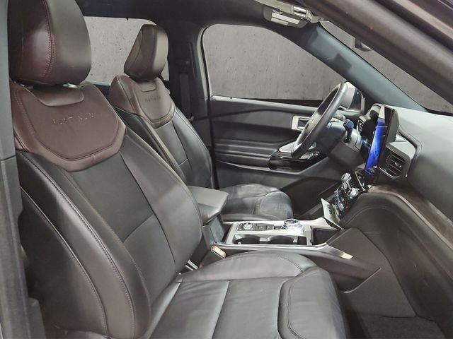 Used 2023 Gray Ford Platinum image 19