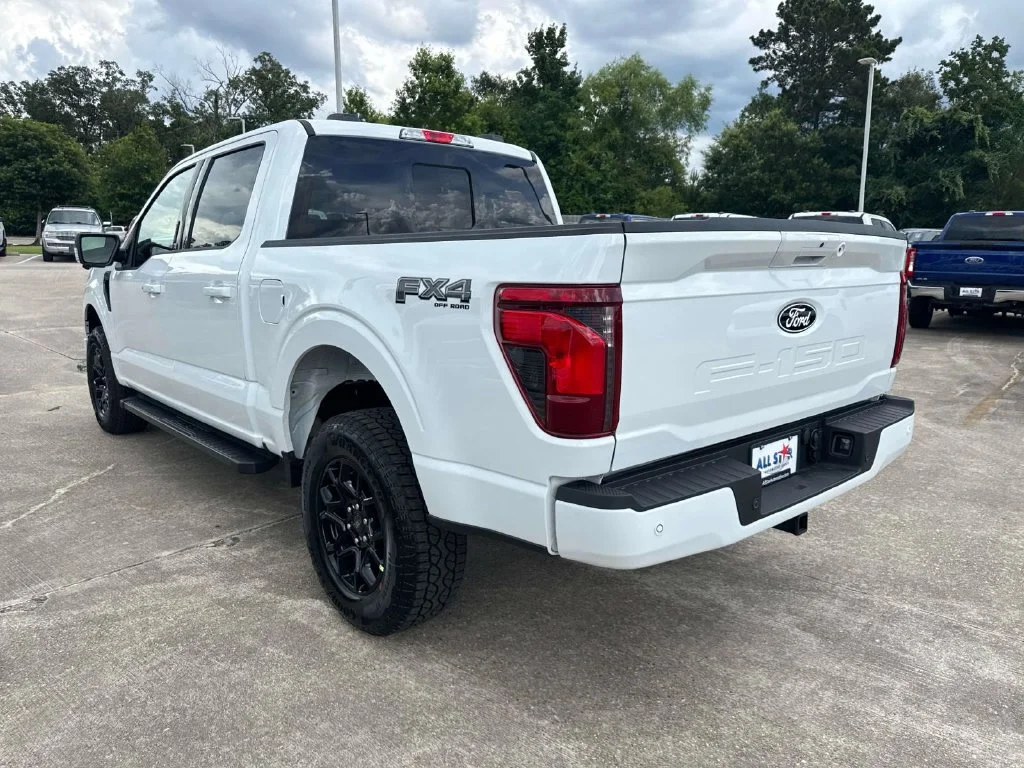 New 2026 White Ford XLT image 7