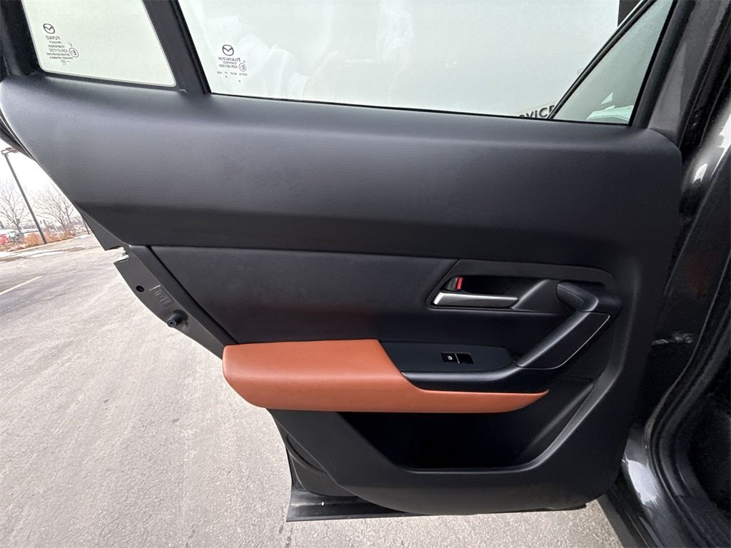 2023 MAZDA CX-50 - Image 23