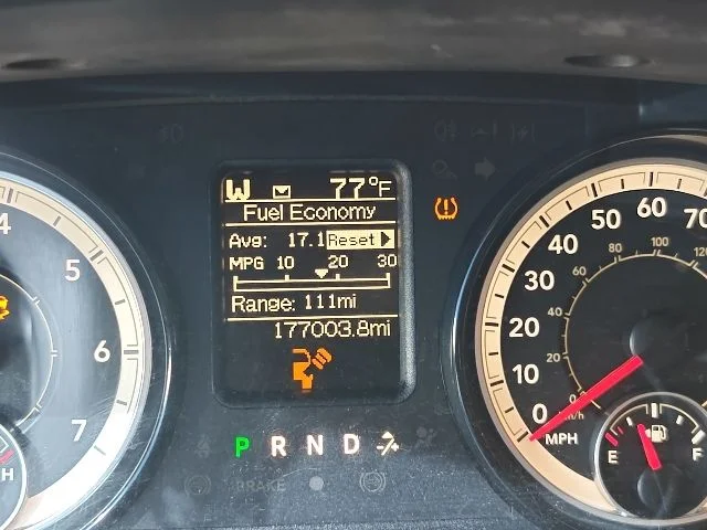 Used 2018 White Ram SLT image 11