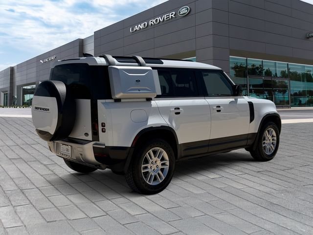 Used 2020 White Land Rover S image 5