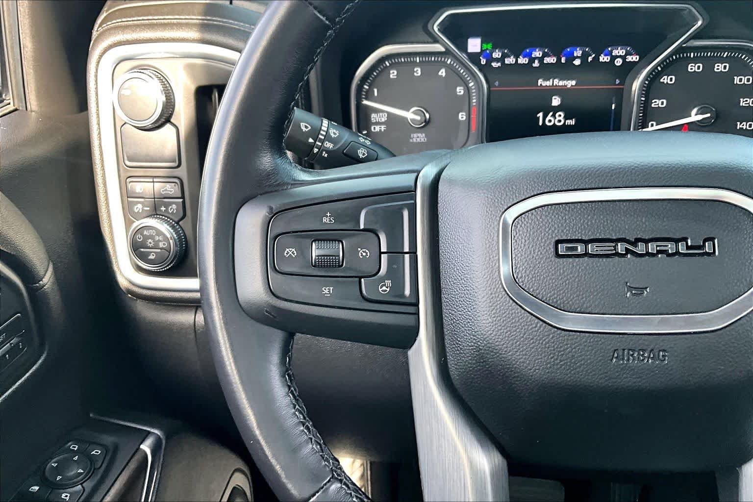 Used 2022 White Frost Tricoat GMC Denali image 24