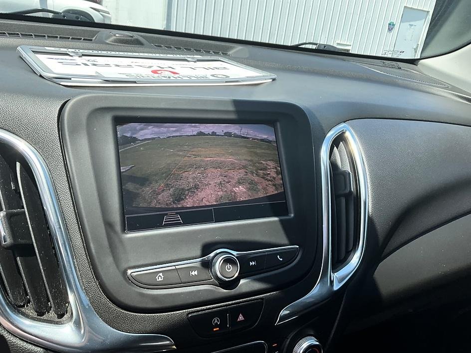 Used 2022 Black Chevrolet LT image 20