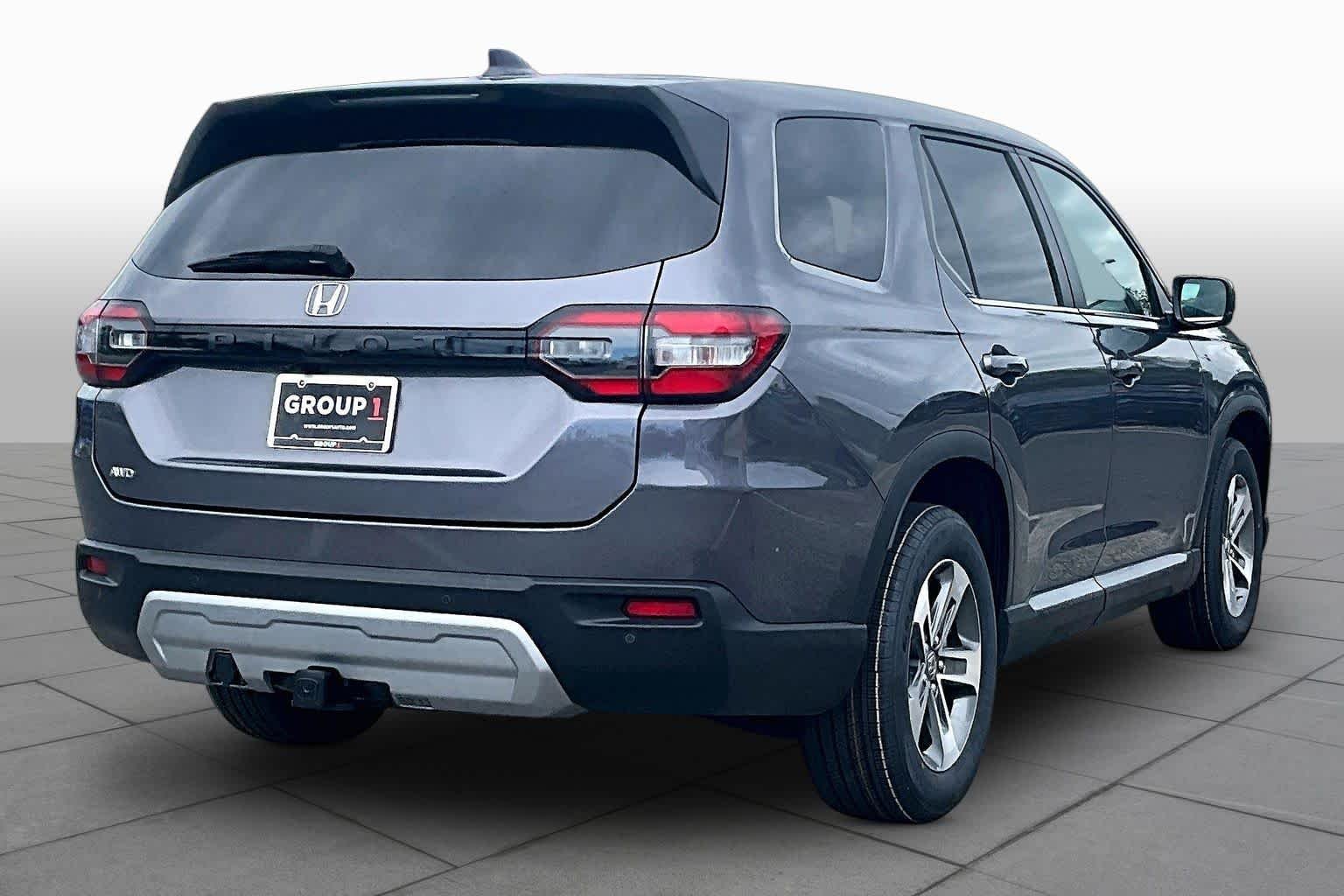 Used 2025 Modern Steel Metallic Honda AWD EX-L image 12