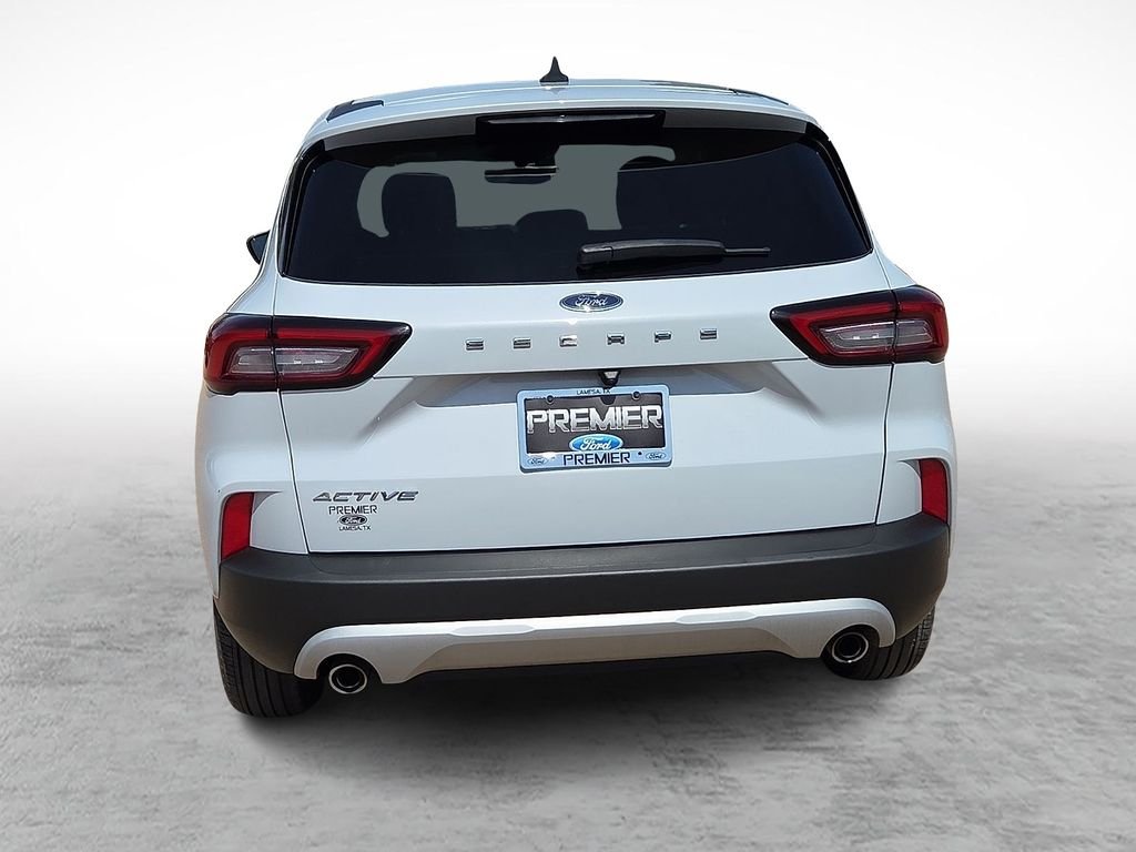 Used 2025 Silver Ford Active image 9