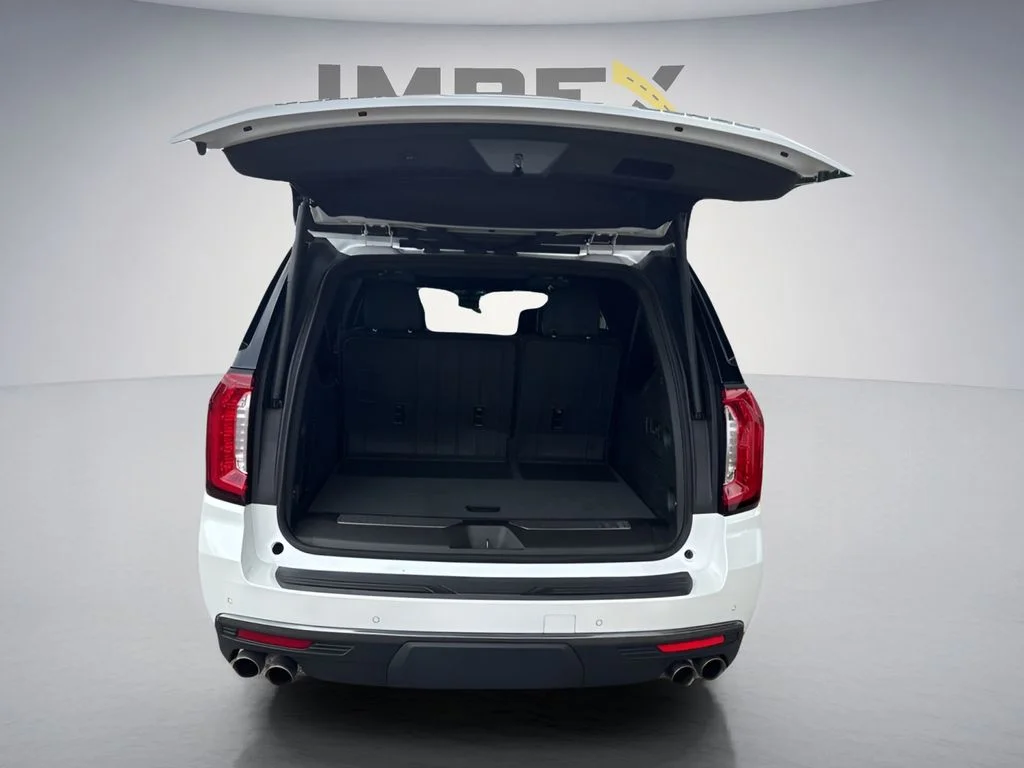 Used 2023 White GMC Denali Ultimate image 13