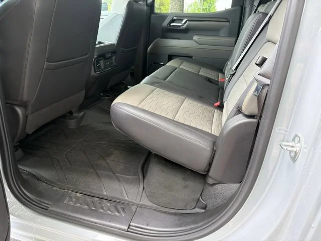 Used 2024 Slate Gray Metallic Chevrolet ZR2 image 20