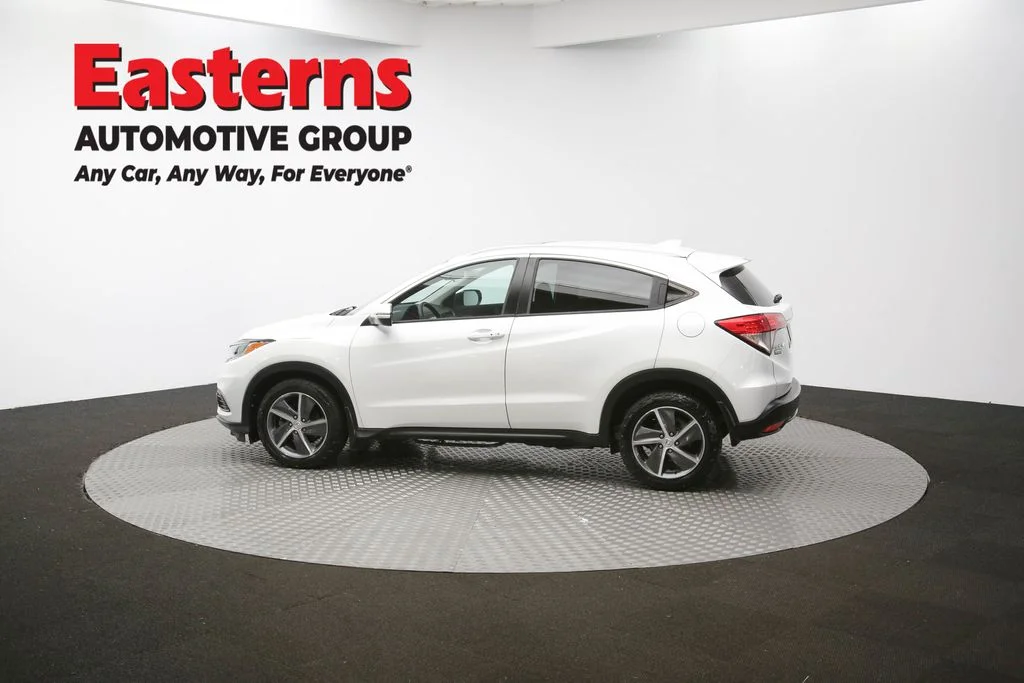 Used 2021 White Honda EX image 59