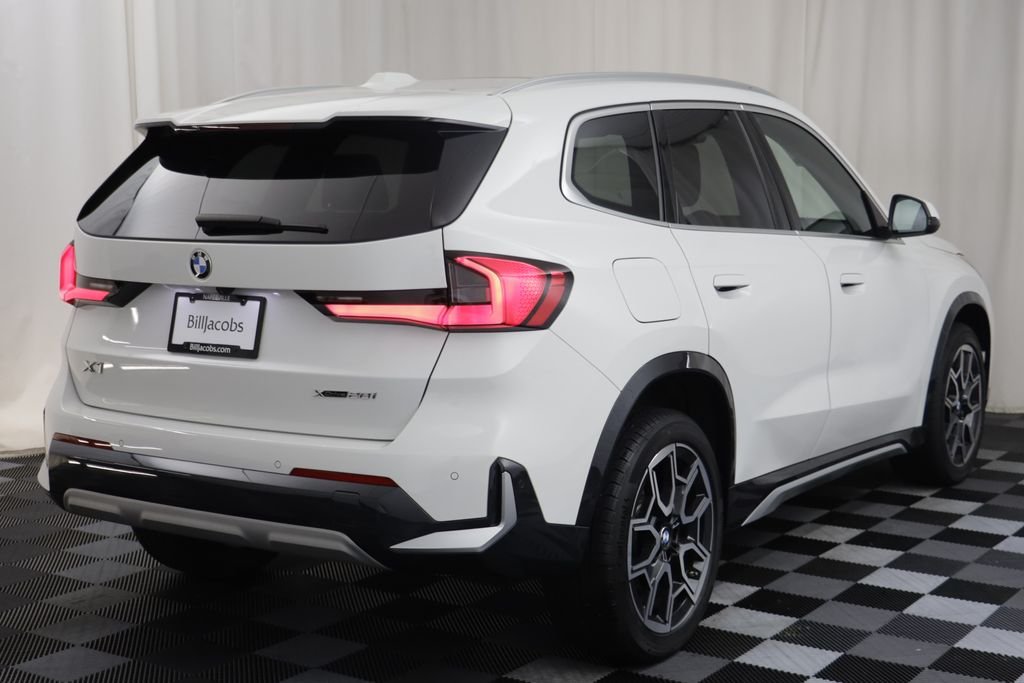 Certified Used 2025 Alpine White BMW xDrive28i image 15
