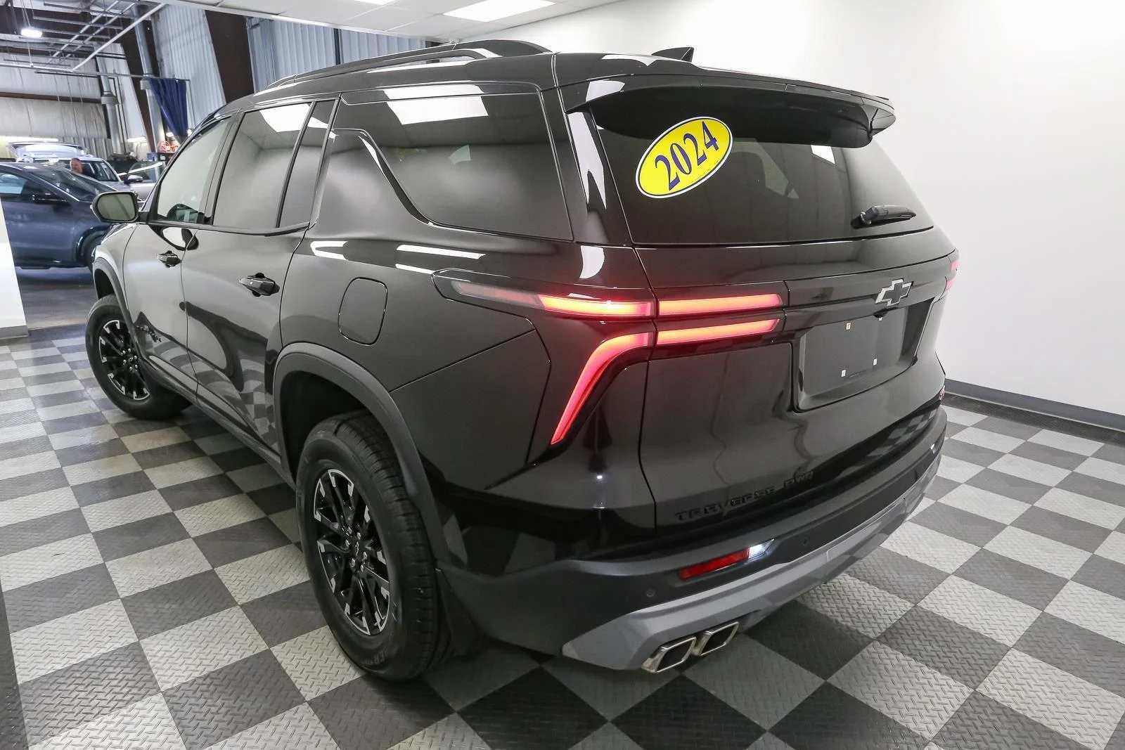 Used 2024 Mosaic Black Metallic Chevrolet AWD Z71 image 9