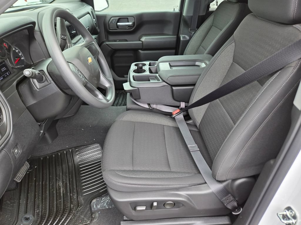2026 Chevrolet Silverado 1500 Custom - Photo 6