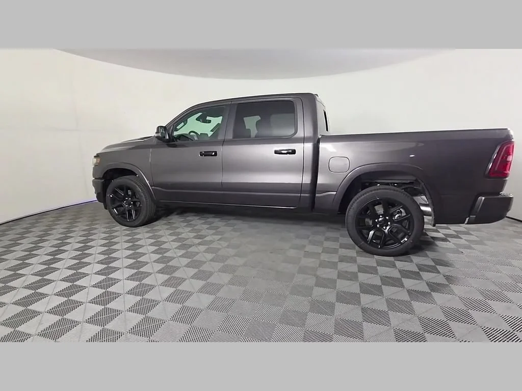 New 2026 Granite Crystal Metallic Clear-Coat Exterior Paint RAM Laramie image 33