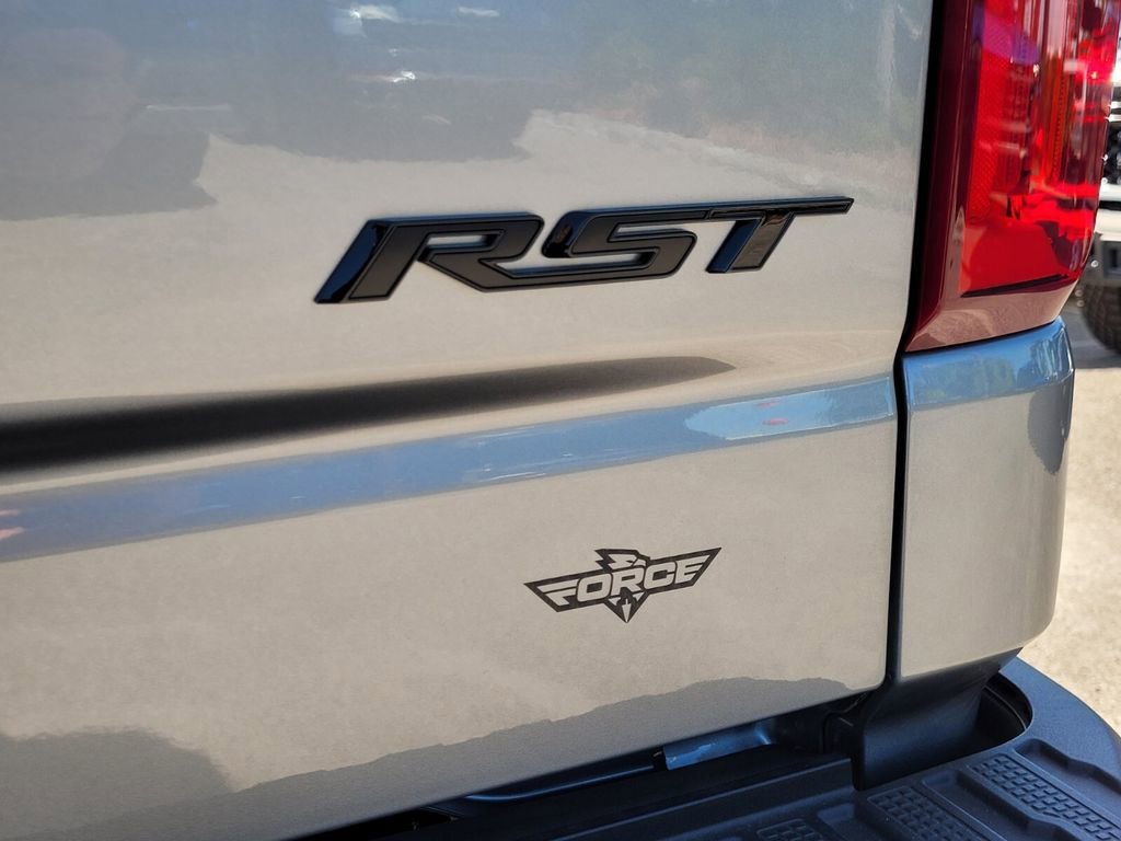 2025 Chevrolet Silverado 1500 RST - Photo 15