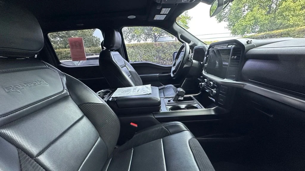 Used 2021 Antimatter Blue Metallic Ford Raptor image 4