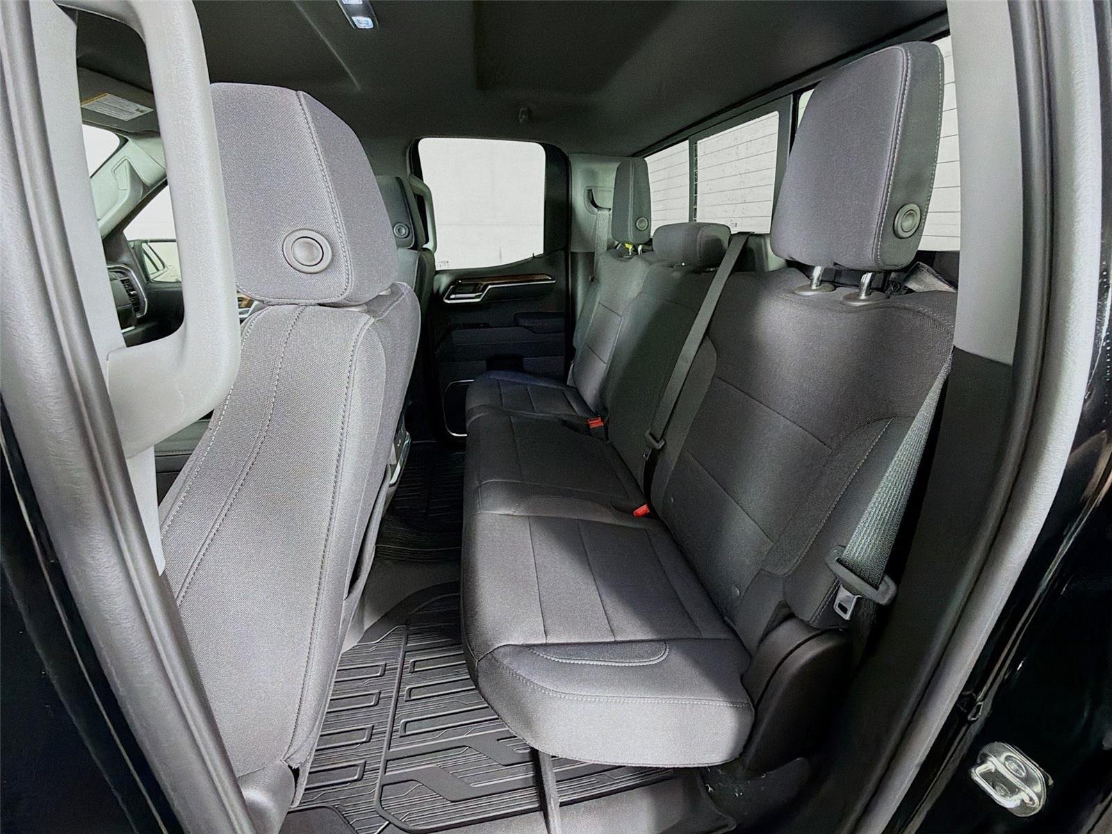 New 2026 Onyx Black GMC Elevation image 26