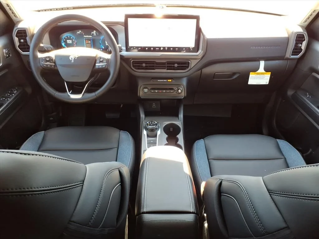 New 2025 Shadow Black Ford Outer Banks® image 10