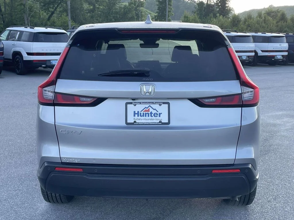 Used 2024 Lunar Silver Metallic Honda EX-L image 28
