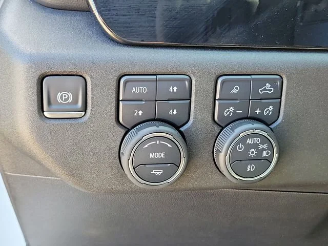 2024 Chevrolet Silverado 1500 LTZ - Photo 23