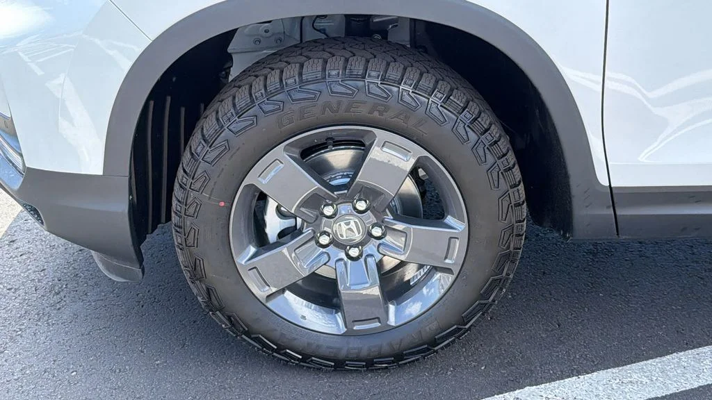 New 2026 Platinum White Pearl Honda TrailSport image 9