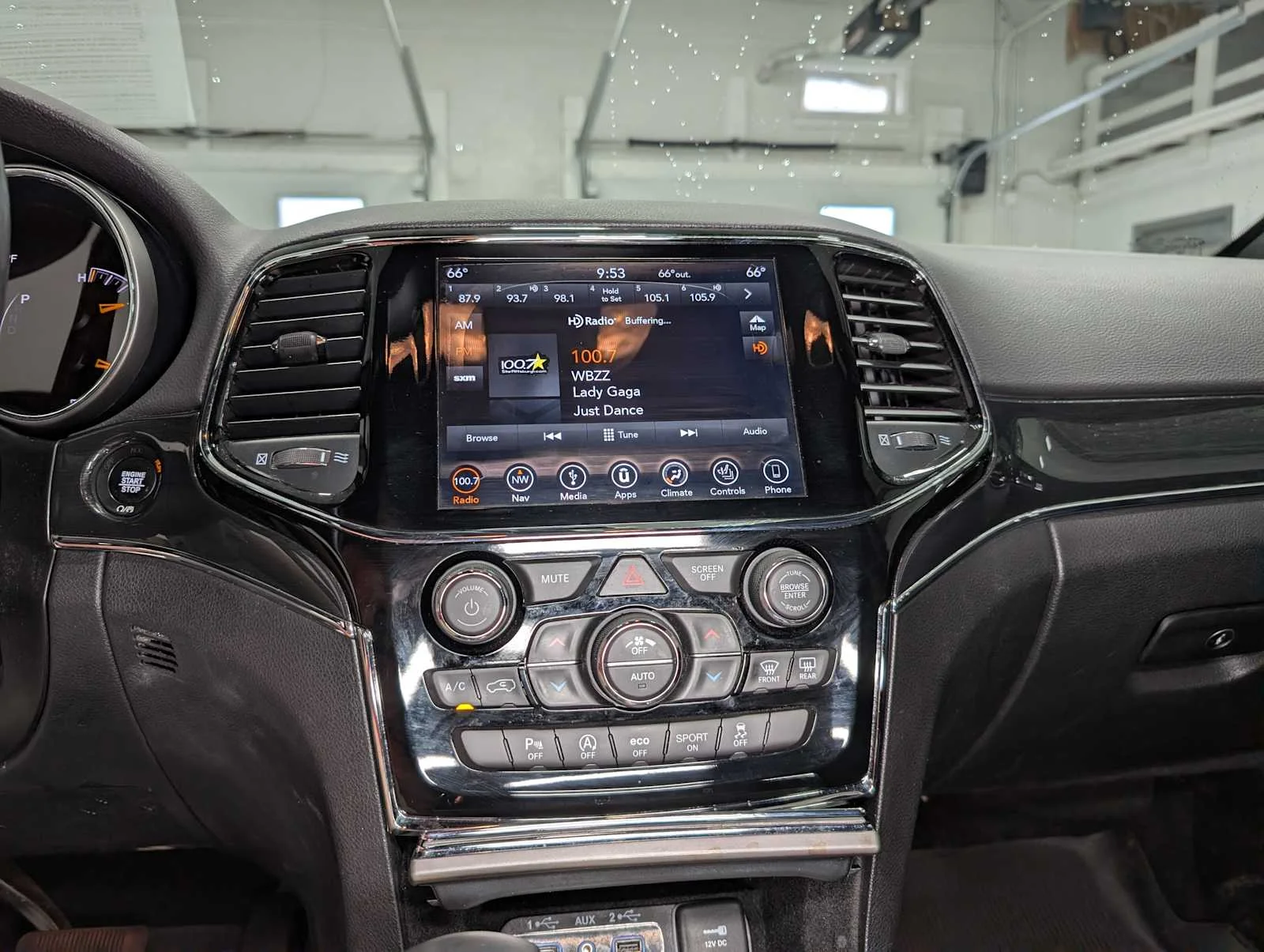 Used 2019 Granite Crystal Metallic Clearcoat Jeep Trailhawk image 34