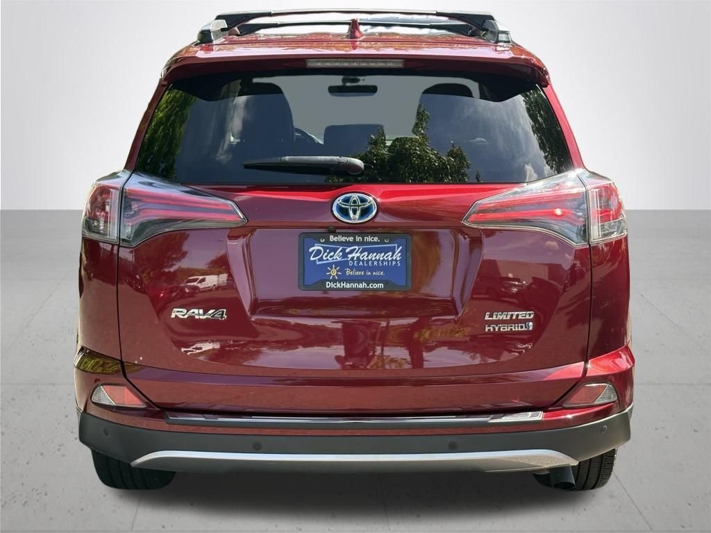 Used 2018 Pearl Toyota Limited image 7