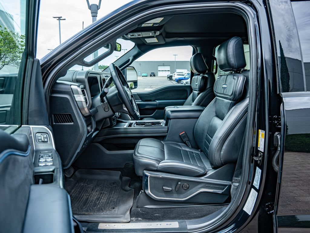 Used 2025 Black Ford Platinum image 33
