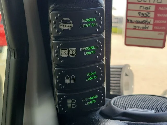 Used 2017 White Jeep Sport image 28