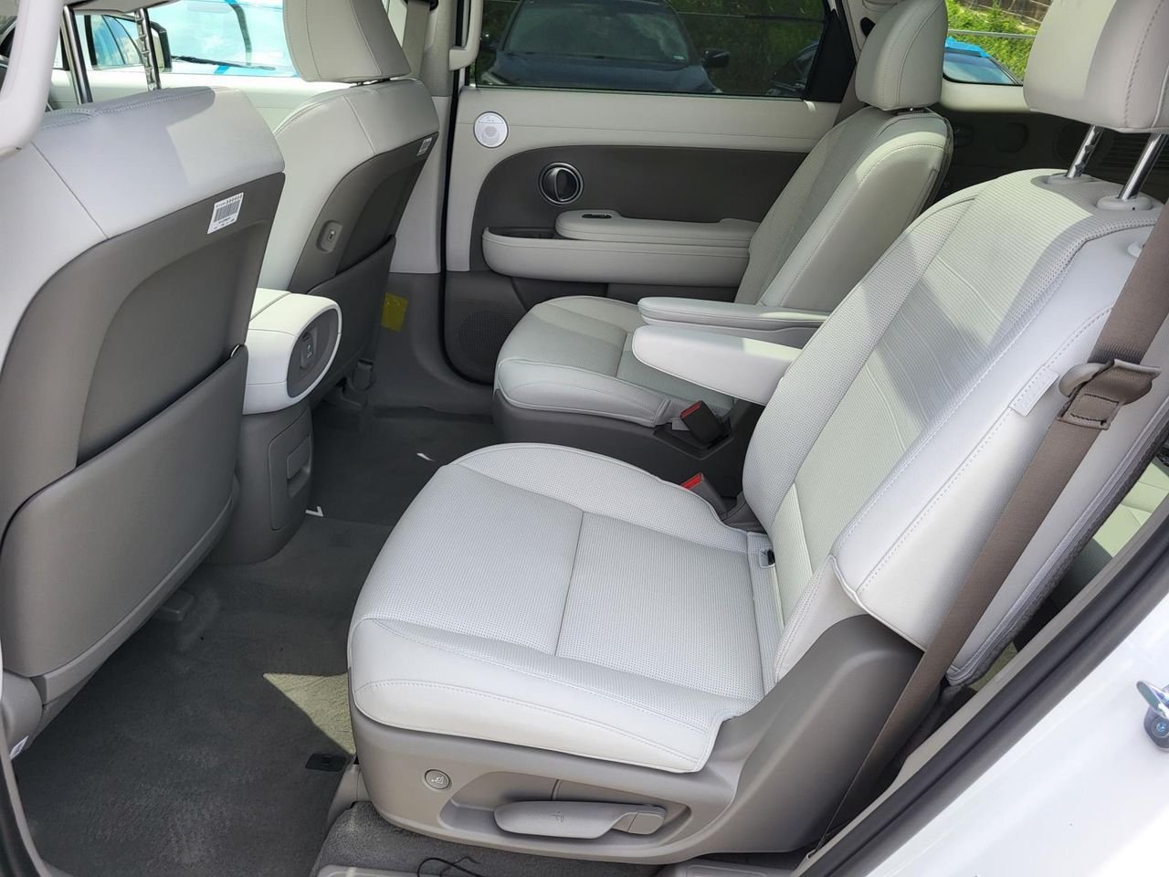 New 2026 Creamy White Pearl Hyundai Limited FWD image 14