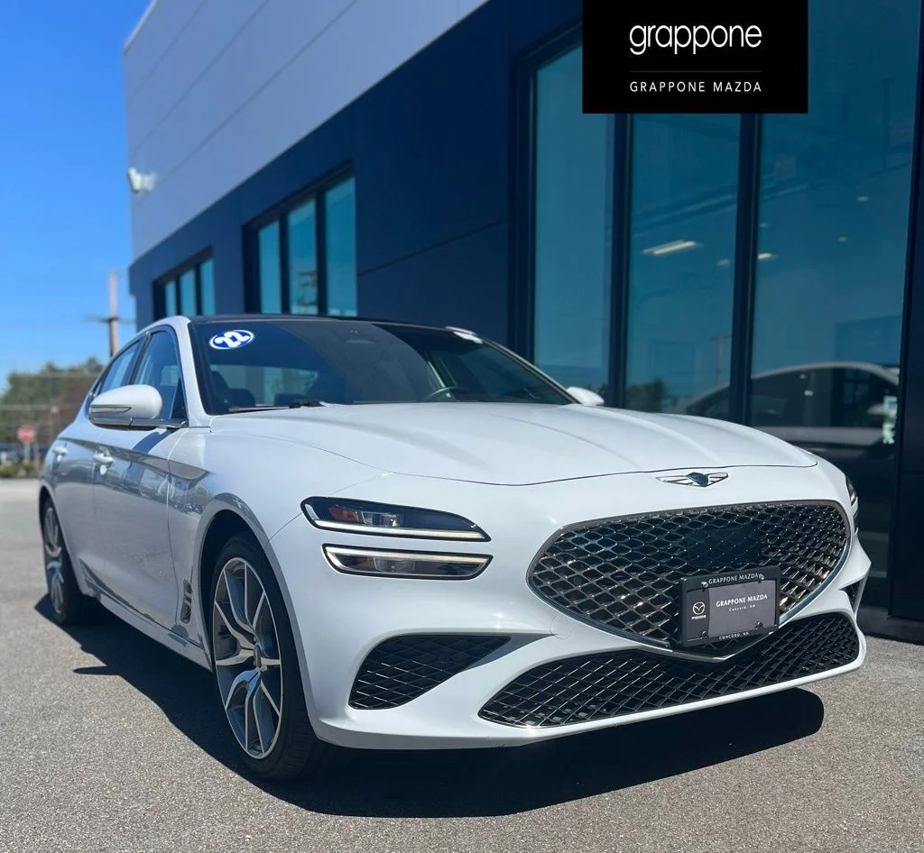 2022 Genesis G70 2.0T Standard AWD's photo