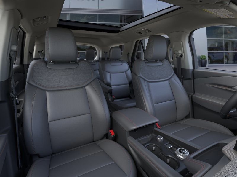 New 2026 Space White Metallic Ford Active image 13