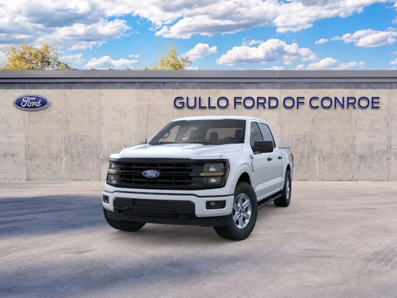 New 2026 Oxford White Ford XLT image 2
